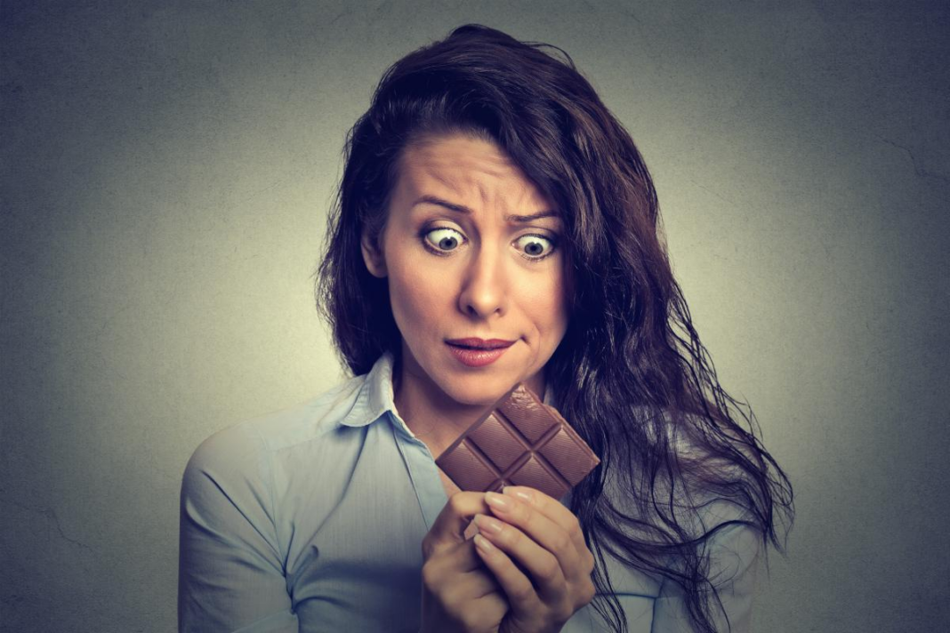 Nem éhes vagy csak stresszes: A kortizol és az éjféli hűtőnyitogatás nyomában Nem éhes vagy csak stresszes: A kortizol és az éjféli hűtőnyitogatás nyomában