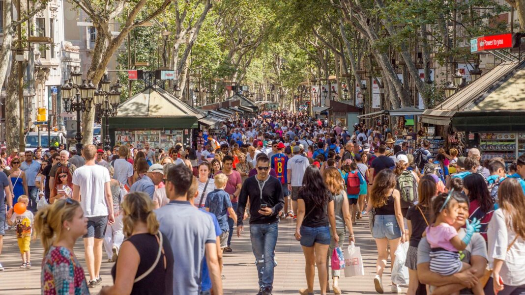 Barcelona a turisták városa? Barcelona a turisták városa?